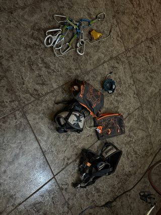 Equipo de escalada completo