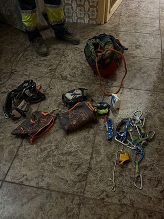Equipo de escalada completo