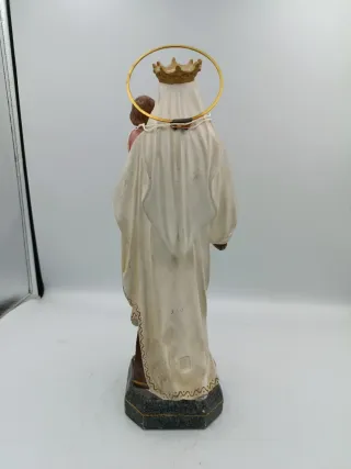 FIGURA RELIGIOSA DE OLOT