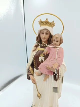FIGURA RELIGIOSA DE OLOT