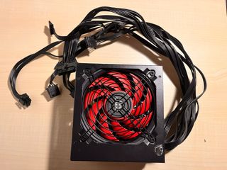 FUENTE DE ALIMENTACIÓN Mars Gaming MPII650 NUEVA