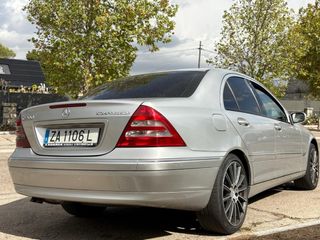 Mercedes-Benz Clase C 2000