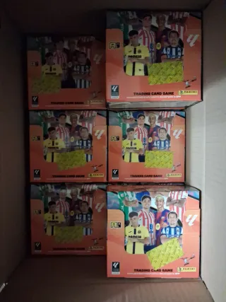 Cajas de cromos Adrenalyn XL, 2025-26