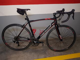 Bicicleta de carretera Merida SCULTURA 400