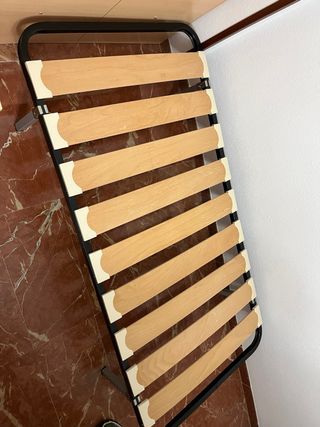 Somier individual metálico y de madera