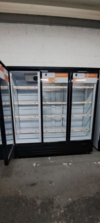 Nevera de Bebidas 3 puertas nueva Supermercados