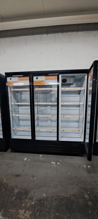 Nevera de Bebidas 3 puertas nueva Supermercados