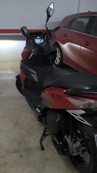 JET14 125cc Scooter en muy buen estado