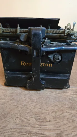 Máquina de escribir Remington Standard 12