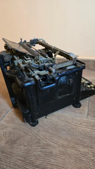 Máquina de escribir Remington Standard 12