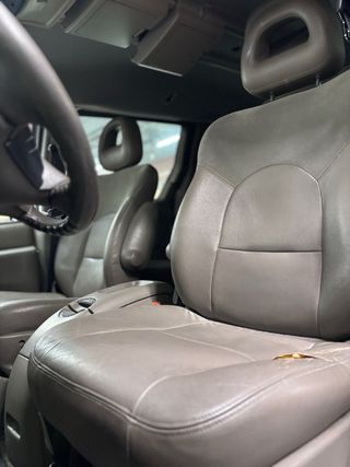 CHRYSLER VOYAGER LX AUTO 2007 227.000km Etiqueta B