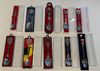 10 Cucchiaini da collezione. Nuovi in scatola