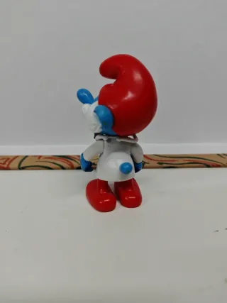 Figura Papá Pitufo Doctor con Estetoscopio Peyo