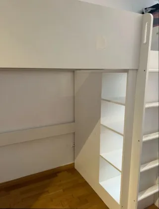 Escritorio con cajones y armario