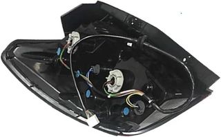 PILOTO TRASERO DERECHO CHEVROLET CAPTIVA 06-