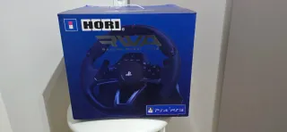 Volante y Pedales Hori PSP 4 y PSP 3