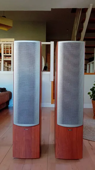 Altavoces Infinity Beta 40