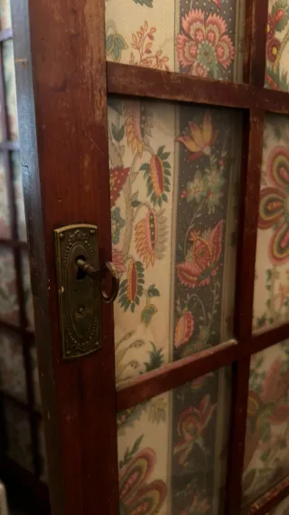 Armario antiguo 3 puertas con llave.  182 Lx190x45