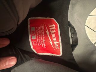 Chaleco Calefactable Milwaukee Gris