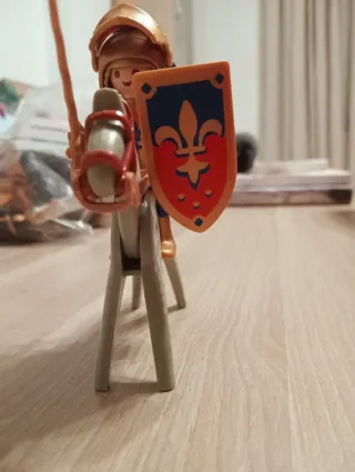 Playmobil Caballero con Escudo y Lanza