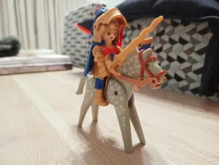 Playmobil Caballero con Escudo y Lanza