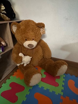 Oso de peluche grande marrón