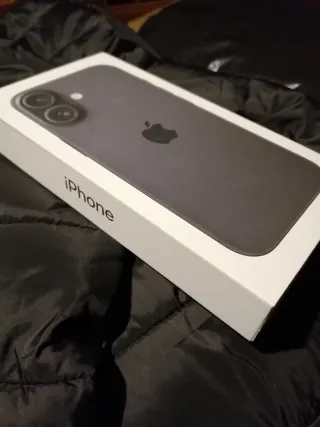 Teléfono Móvil iPhone 16 color negro 256 Gb Nuevo