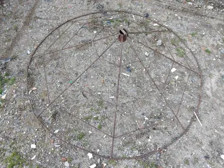 Estructura metálica redonda