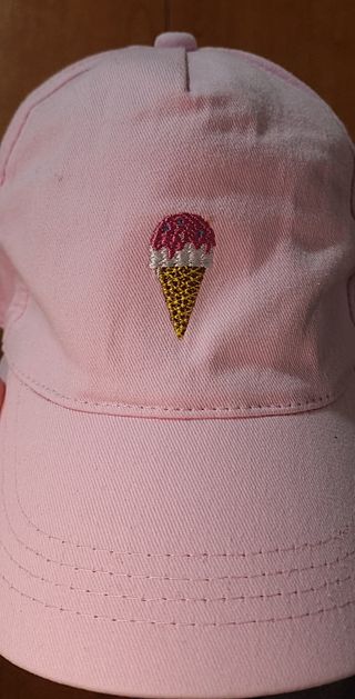 Berretto rosa per bambini con gelato
