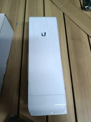 Punto Acceso Ubiquiti NanoStation M2