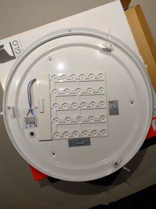 Plafoniera LED Eglo 2300 Lumen 3000K