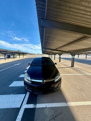 Opel Astra Gtc 2007