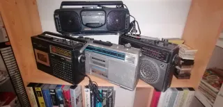 Lote de artículos vintage y electrónicos