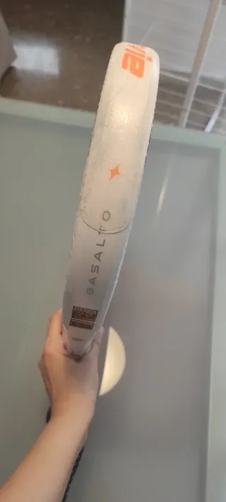 Pala pádel Starvie Basalto 2025 + Funda Vision