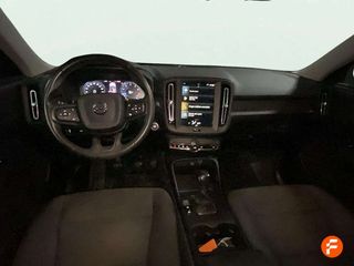 Volvo XC40 1.5 T2 Momentum