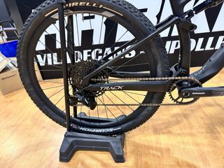 Megamo Track SX T-S Liquidación