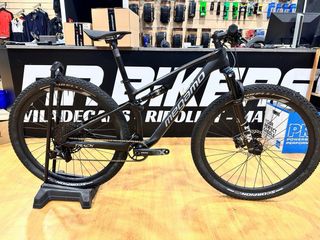 Megamo Track SX T-S Liquidación