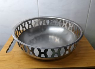 Frutero metálico decorativo calado