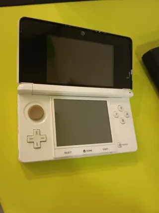 Nintendo 3DS Bianca con giochi