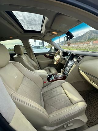 Infiniti FX37S 2009