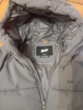 Anorak acolchado Pull&Bear gris