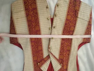 Chaleco Fallero Beige y Rojo