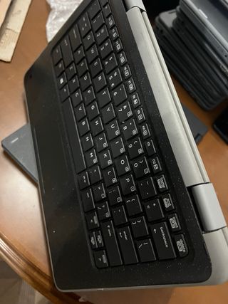 Portátil HP Gris y Negro