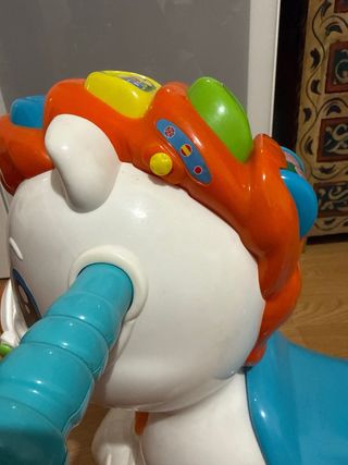 Correpasillos Caballito Blanco. Ideal niños 2-4 añ