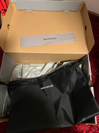 Scarpe Balenciaga Runner Grigie