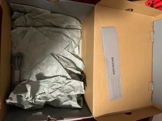 Scarpe Balenciaga Runner Grigie