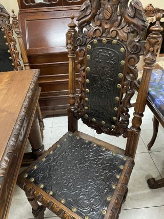 Silla de madera estilo Renacimiento