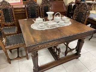 Silla de madera estilo Renacimiento