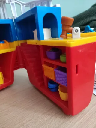 Barco Pirata Juguete Luces y 8 Sonidos , 4 figuras