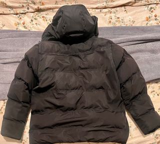 Plumas Zara Talla XS. Tallaje Oversized.